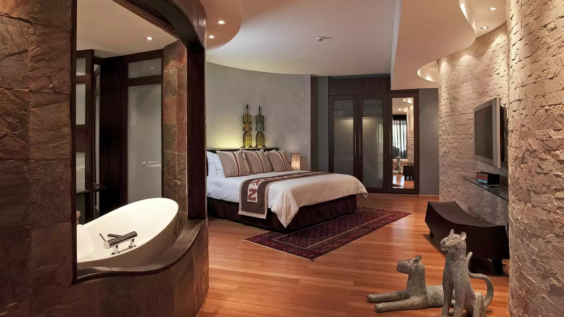 Tribe Hotel